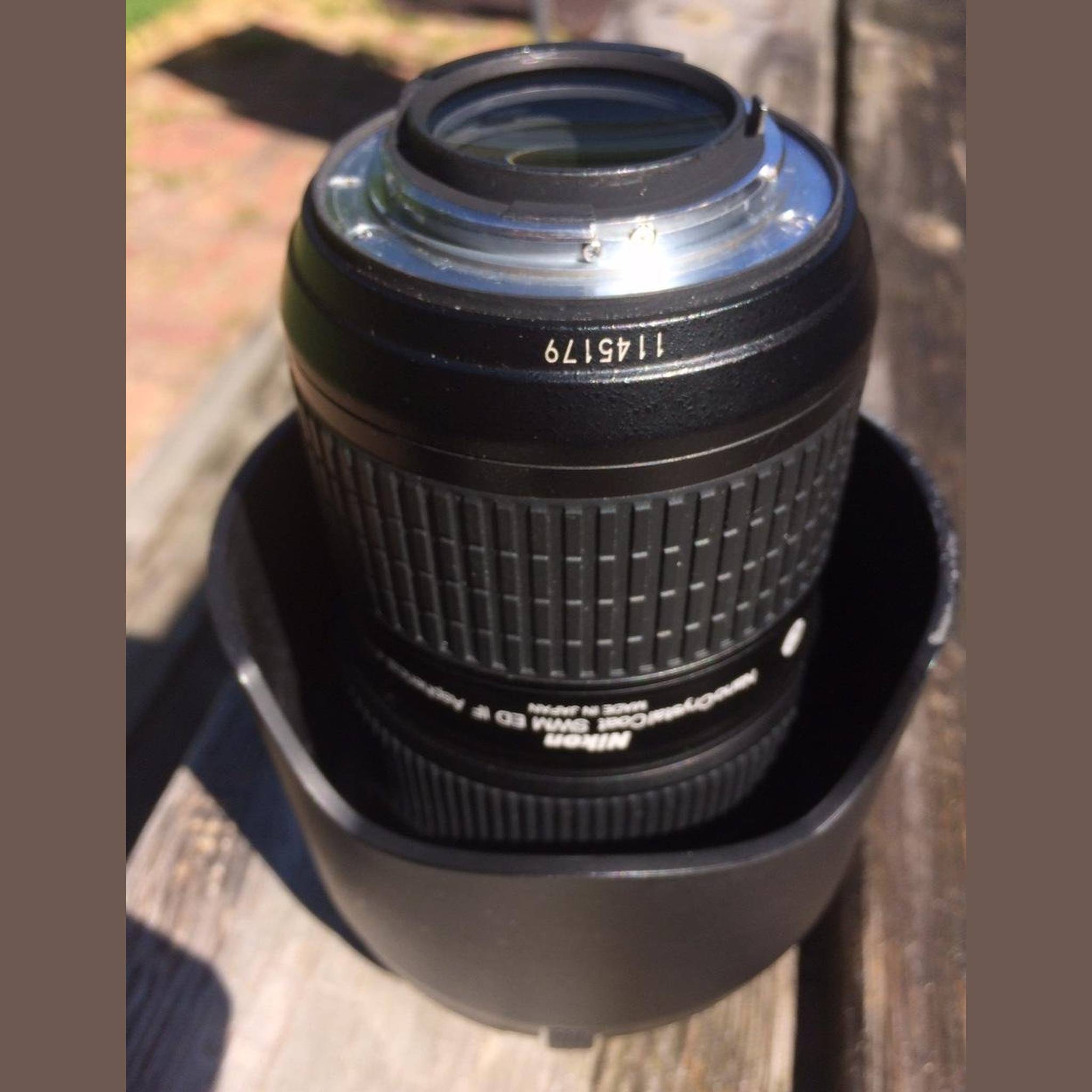 Nikon AF-S fx NIKKOR 24-70mm F/2.8G ED Zoom Lens Auto Focus DSLR Cameras International Version No Warranty - Used Nikon